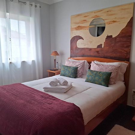 Guesthouse Verissimo Назаре Екстериор снимка