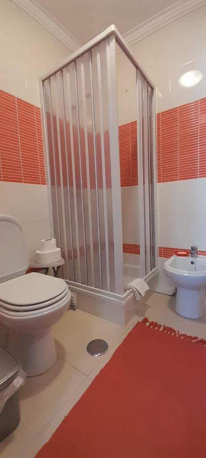 Guesthouse Verissimo Назаре Екстериор снимка