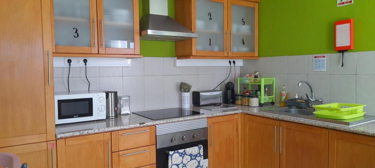 Guesthouse Verissimo Назаре Екстериор снимка