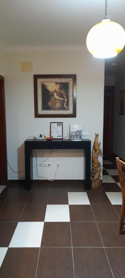 Guesthouse Verissimo Назаре Екстериор снимка