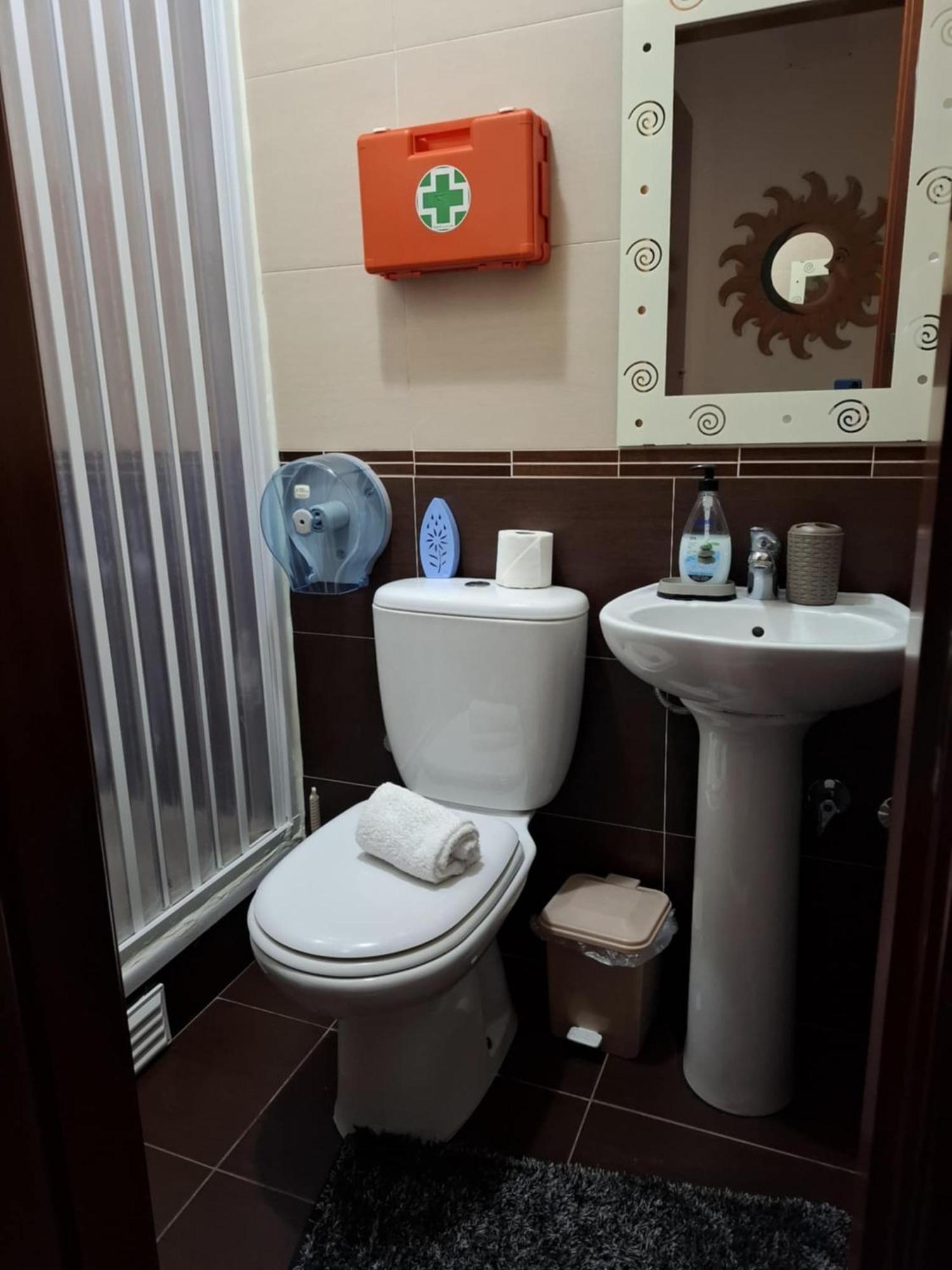 Guesthouse Verissimo Назаре Екстериор снимка