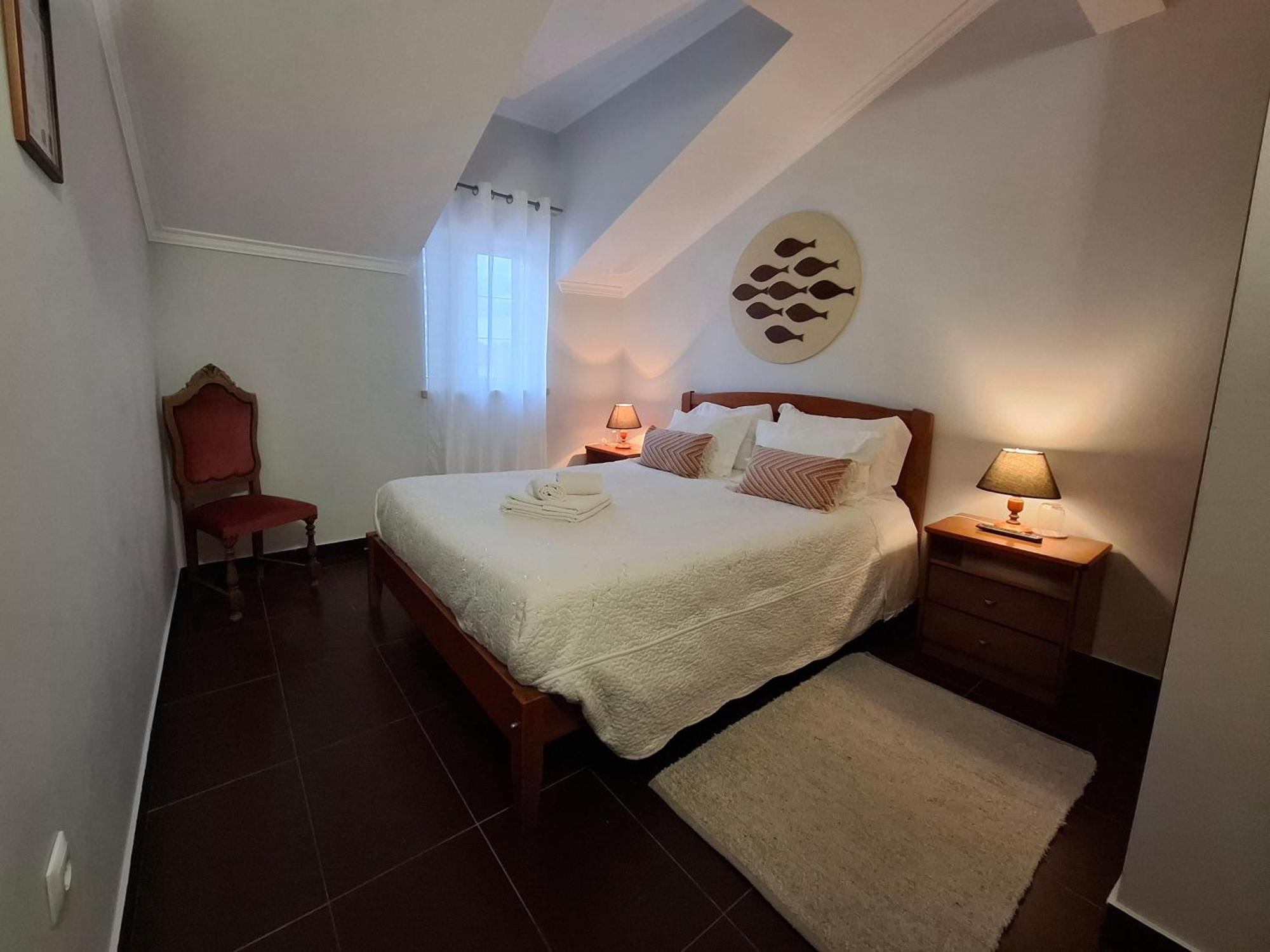 Guesthouse Verissimo Назаре Екстериор снимка